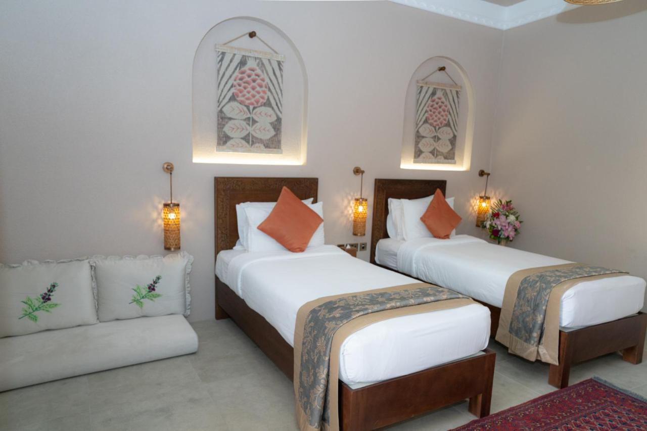 Nozol Al Rayaheen By Sharjah Collection Кор Факан Екстериор снимка